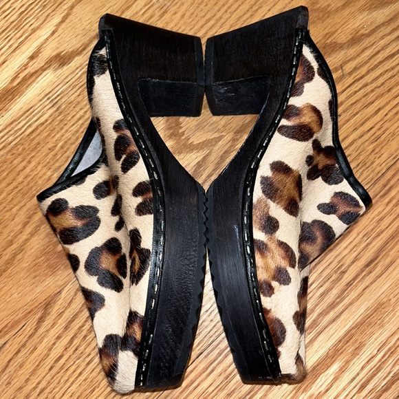 Tessa Clogs of Vail Pony Hair High Heel Leopard Print Clogs - Picture 7 of 12